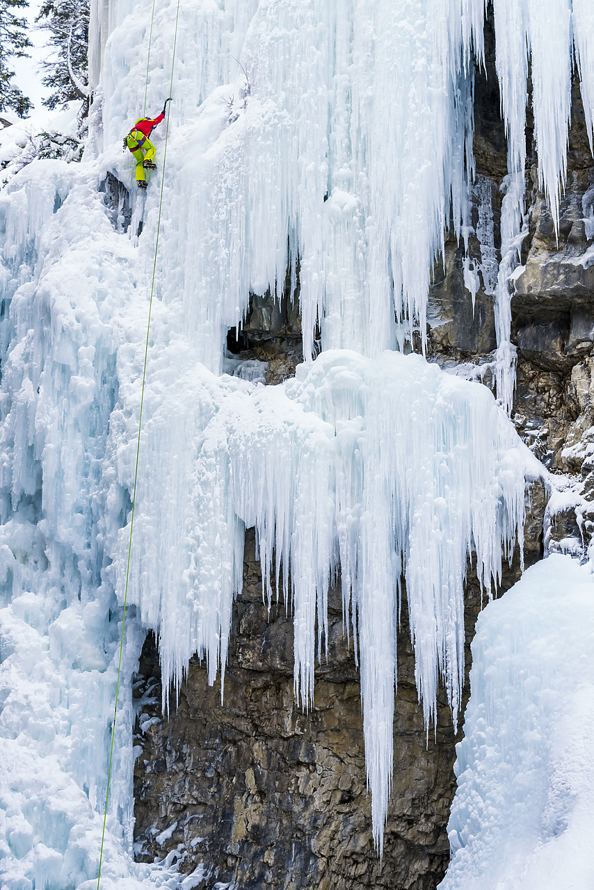 #180078-1 - Ice Climber in Johnston Canyon, Banff National Park, Aberta, Canada