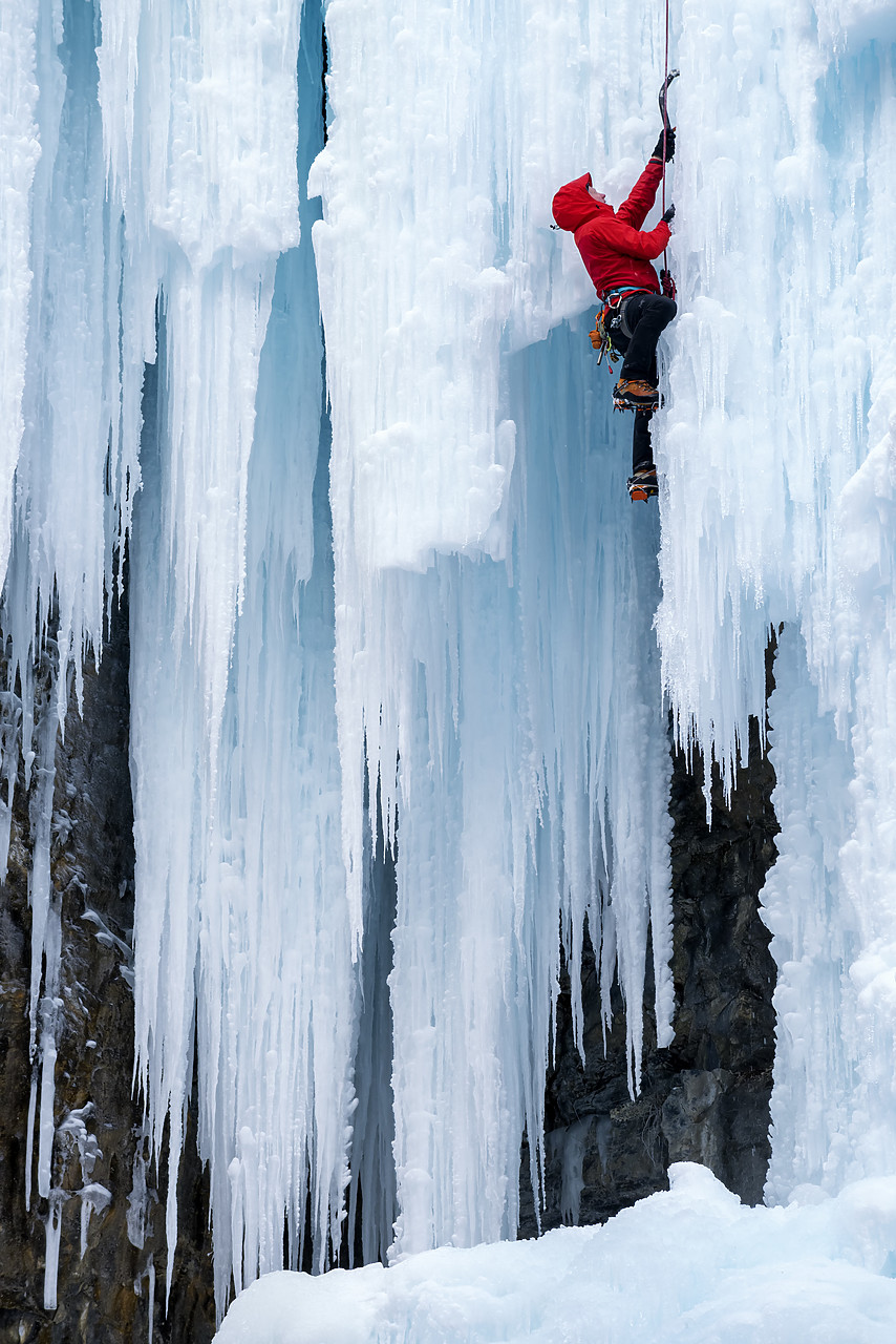 #180080-1 - Ice Climber in Johnston Canyon, Banff National Park, Aberta, Canada