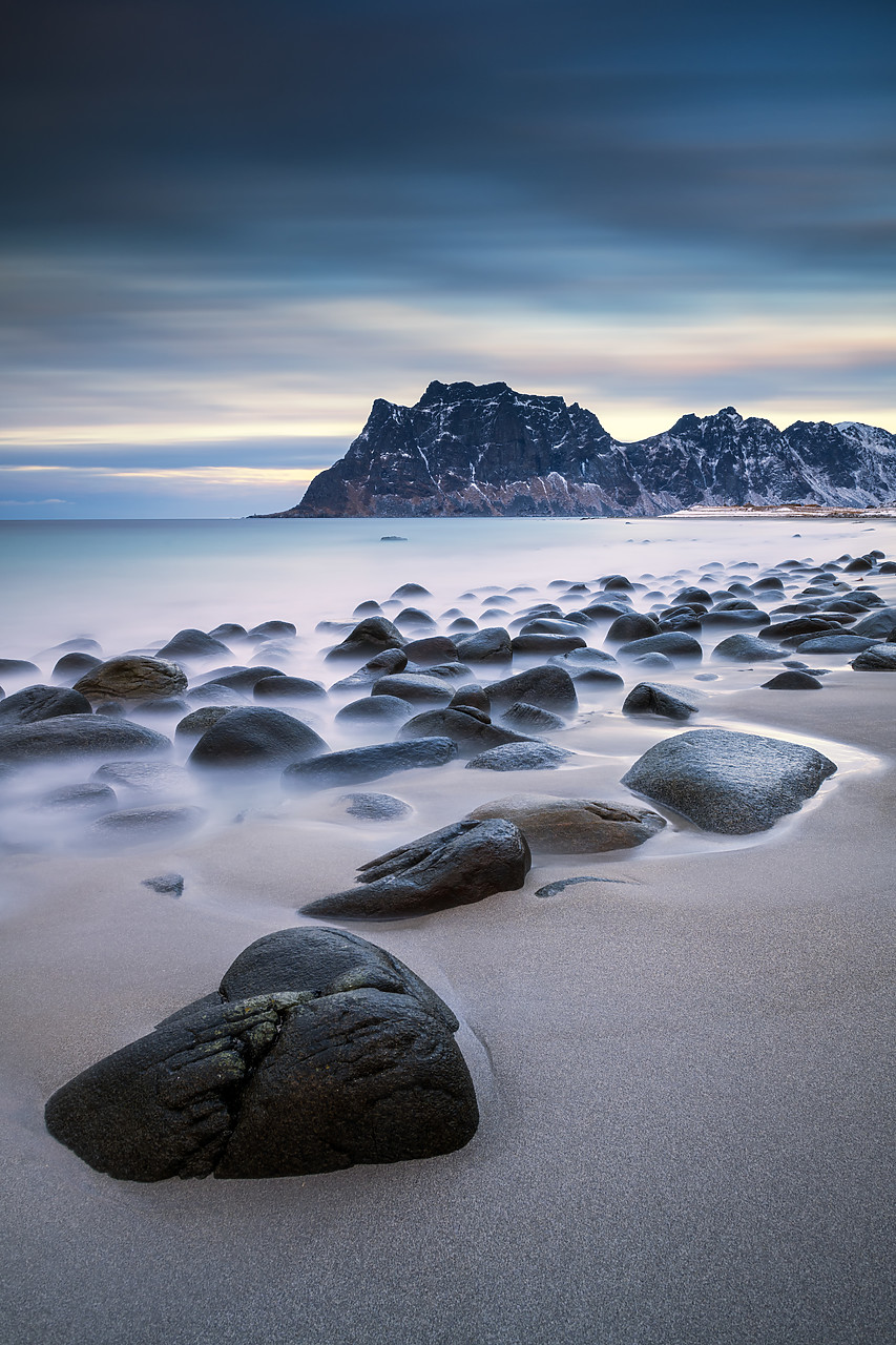 #180118-1 - Uttakleiv Coastline, Lofoten Islands, Norway