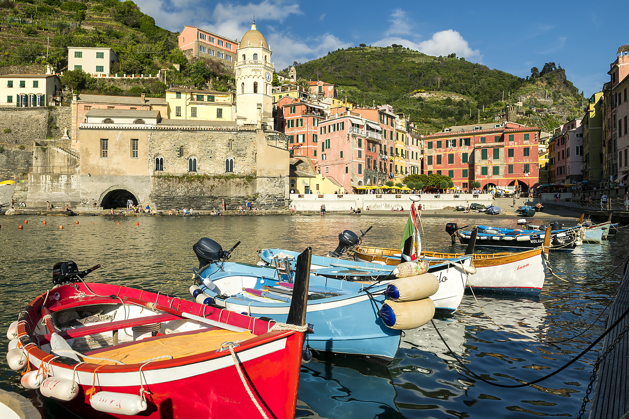 #180197-1 - Vernazza Harbour, Liguria, Italy