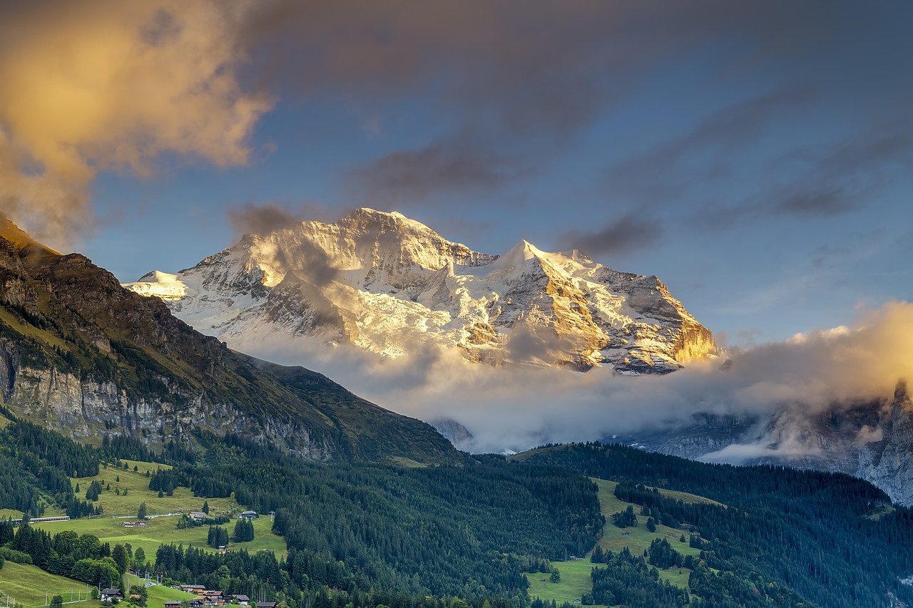 #180409-1 - Last Light on Jungfrau, Bernese Oberland, Switzerland
