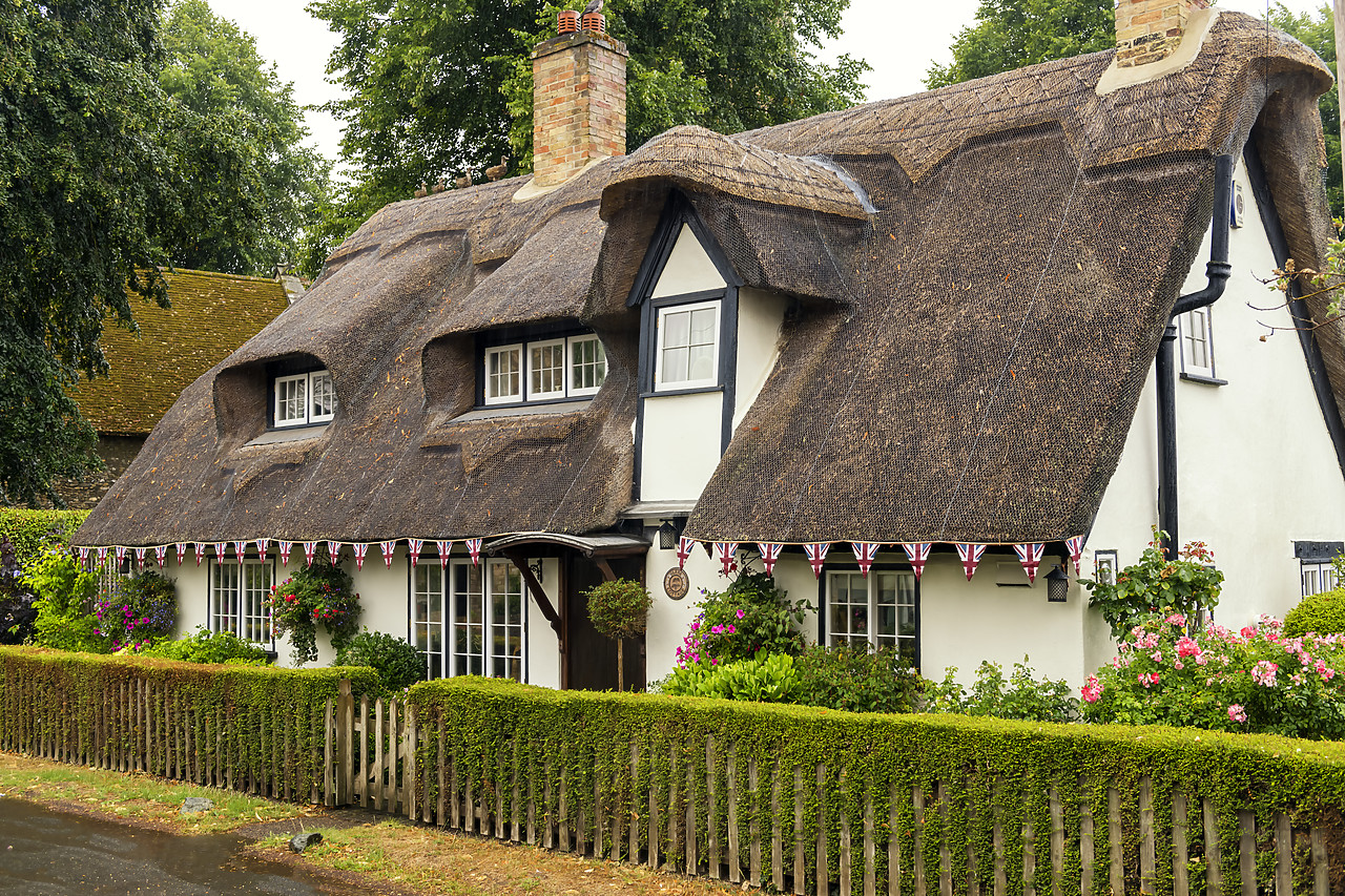 #180538-1 - Thatched Cottage, Houghton, Cambridgeshire, England