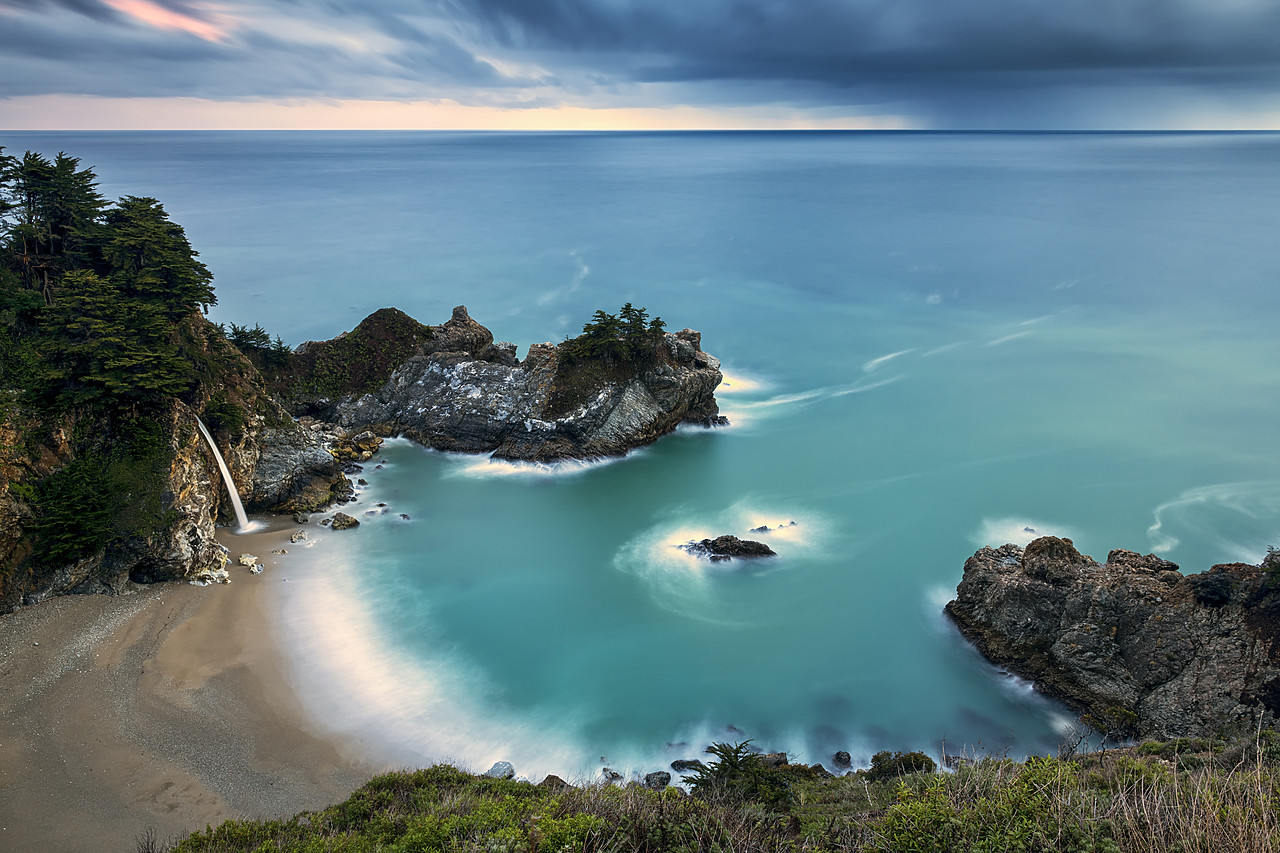 #190045-1 - McWay Falls, Big Sur Coastline, California, USA