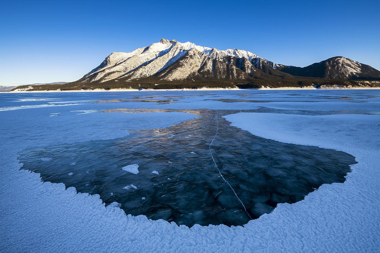 #190195-1 - Frozen Bubbles on Abraham Lake, Alberta, Canada