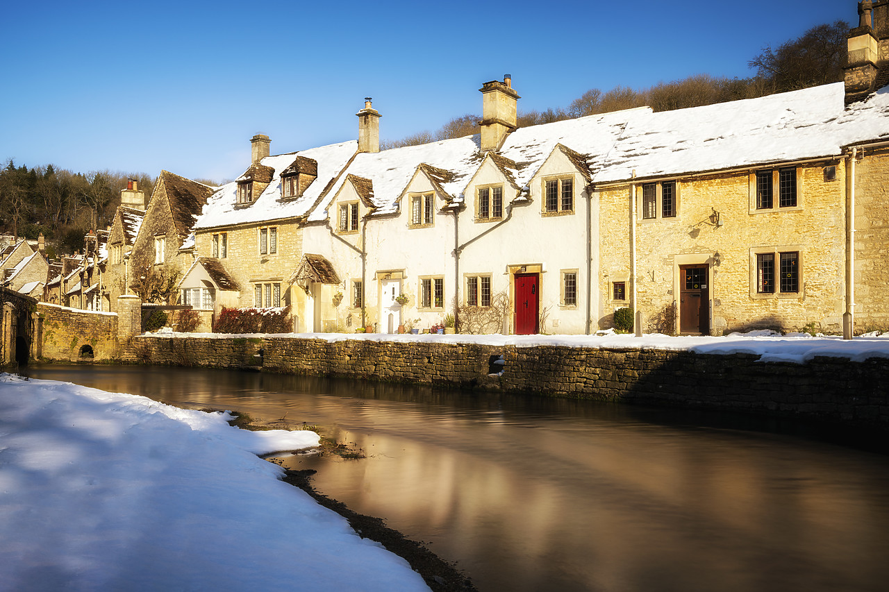 #190293-1 - Cottages in Winter, Castle Combe, Wiltshire, England