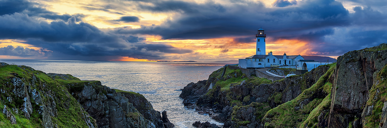 #190311-2 - Fanad Head Lighthouse, County Donegal, Ireland