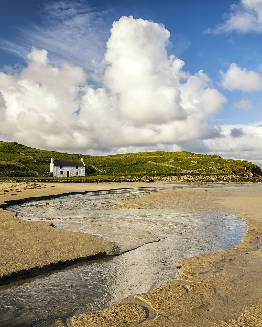 #190577-2 - Traditional Irish Cottage on a Beach, County Donegal, Ireland