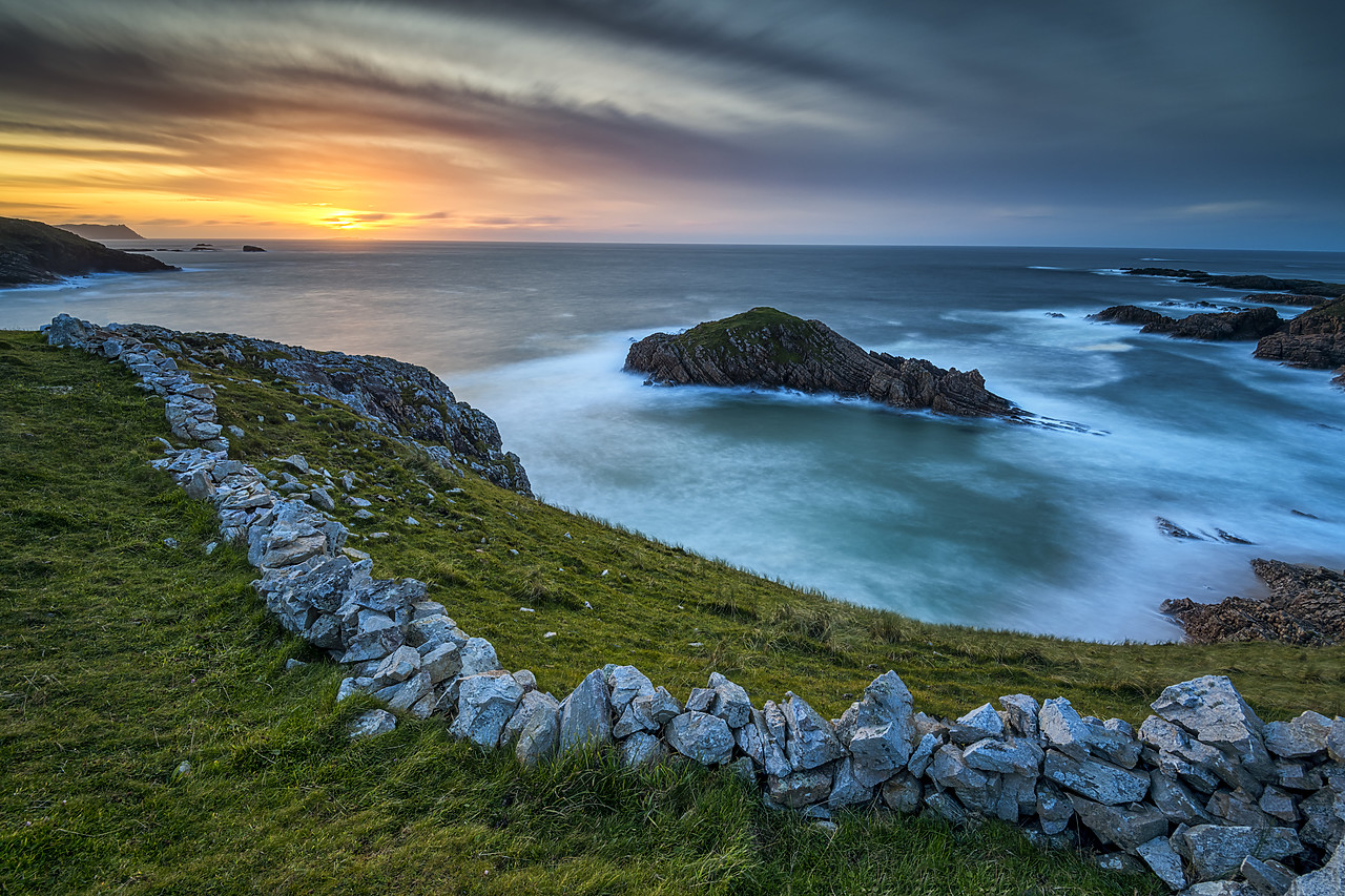 #190600-1 - View over Murder Hole Beach at Sunset, Rosguil, Boyeeghter Bay, Co. Donegal, Ireland