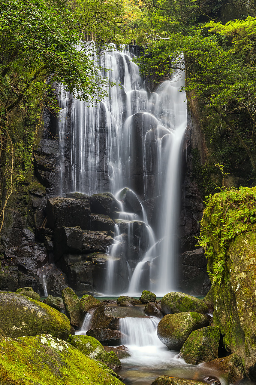 #190704-1 - Kuwanoki Falls, Wakayama, Japan