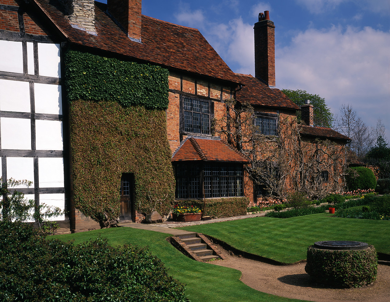 #200042-1 - New Place (shakespeare's Last Home) Stratford-upon-Avon, Warwickshire, England