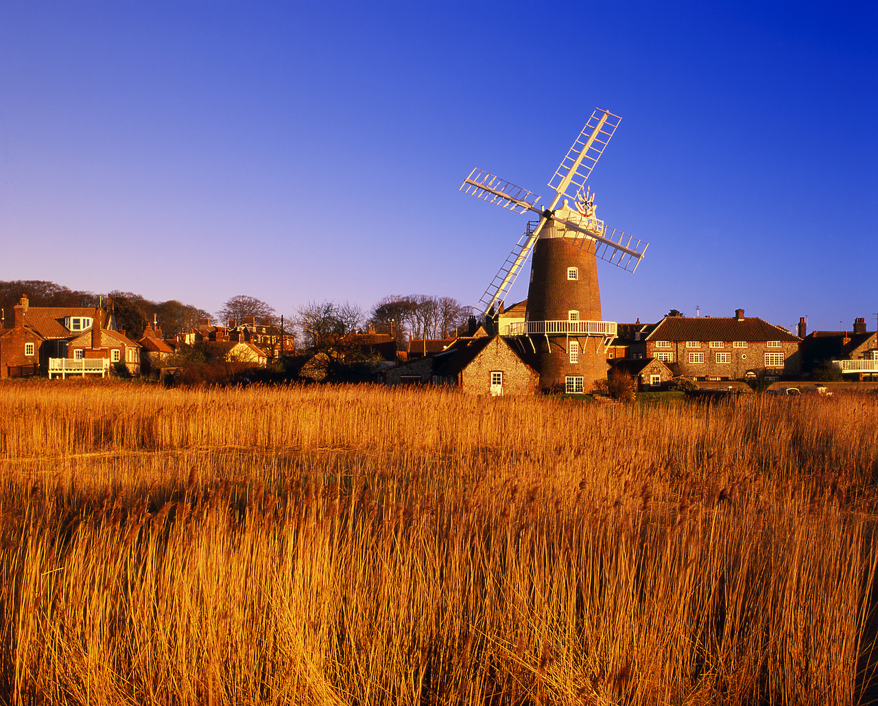#200081-2 - Cley Windmill, Cley, Norfolk, England
