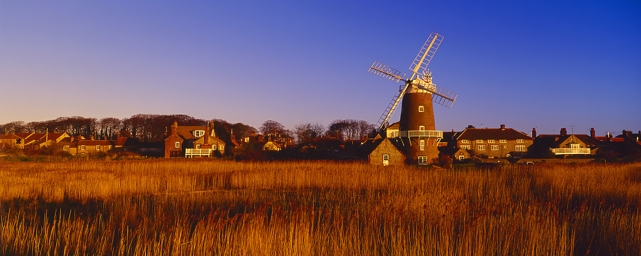 #200081-3 - Cley Windmill, Cley, Norfolk, England