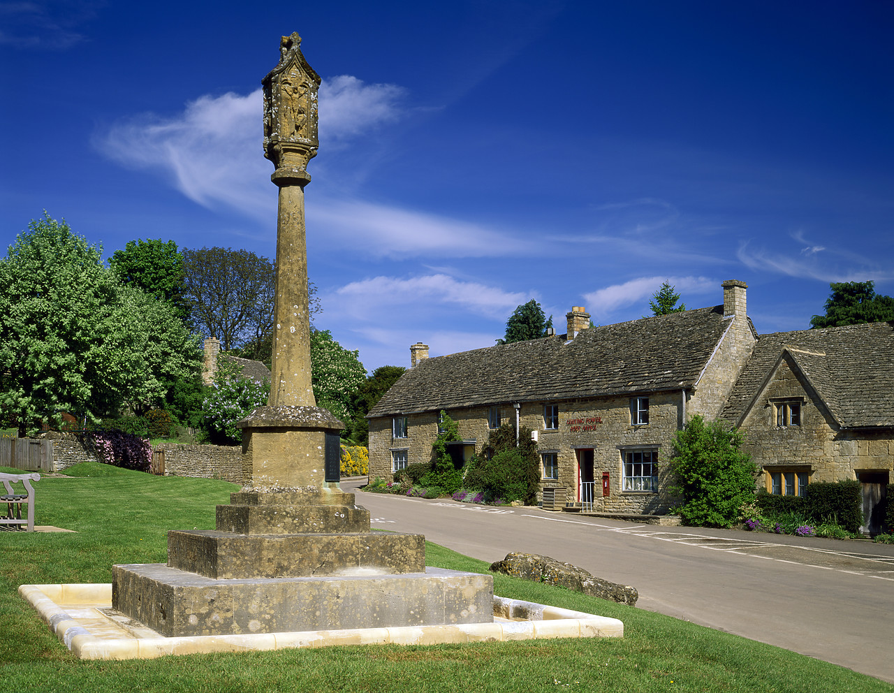 #200574-3 - War Memorial & Cottages, Guiting Power, Gloucestershire, England