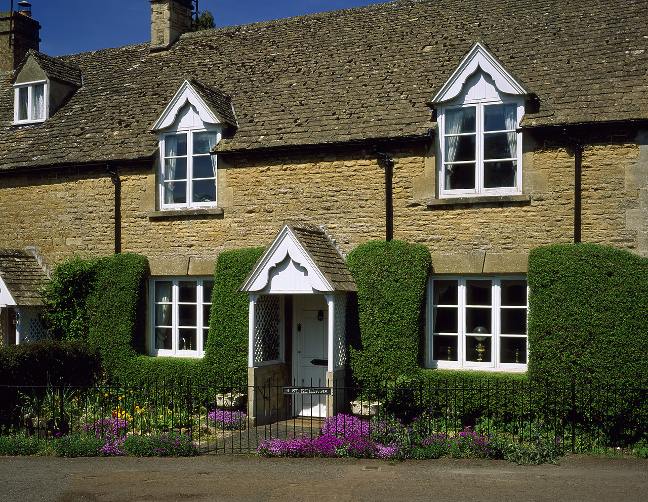 #200592-2 - Cotswold Cottages, Great Rissington, Gloucestershire, England