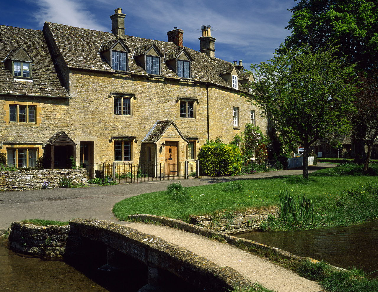 #200601-2 - Cottages & Footbridge, Lower Slaughter, Gloucestershire, England