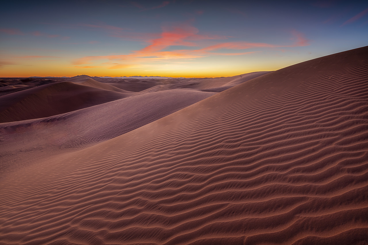 #220007-1 - Sunrise over Imperial Sand Dunes National Recreation Area, California, USA