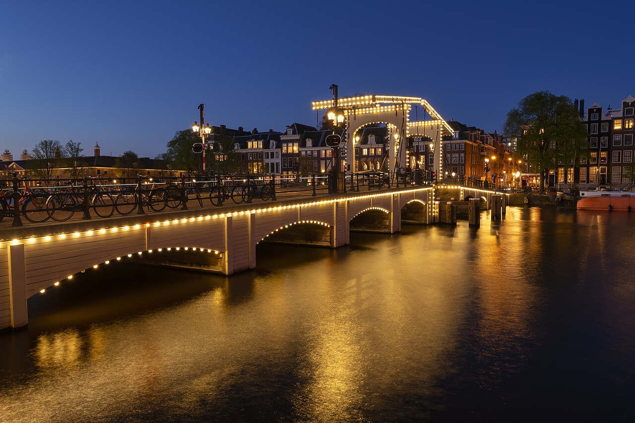 #220228-1 - Magere Brug (Skinny Bridge) at Night, Amsterdam, Holland, Netherlands