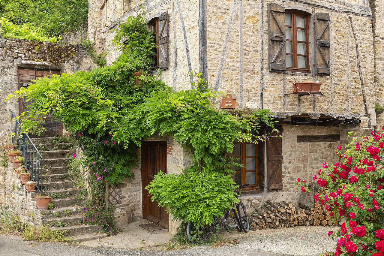 #220284-1 - Medieval Village of Penne, Tarn, Occitanie, France