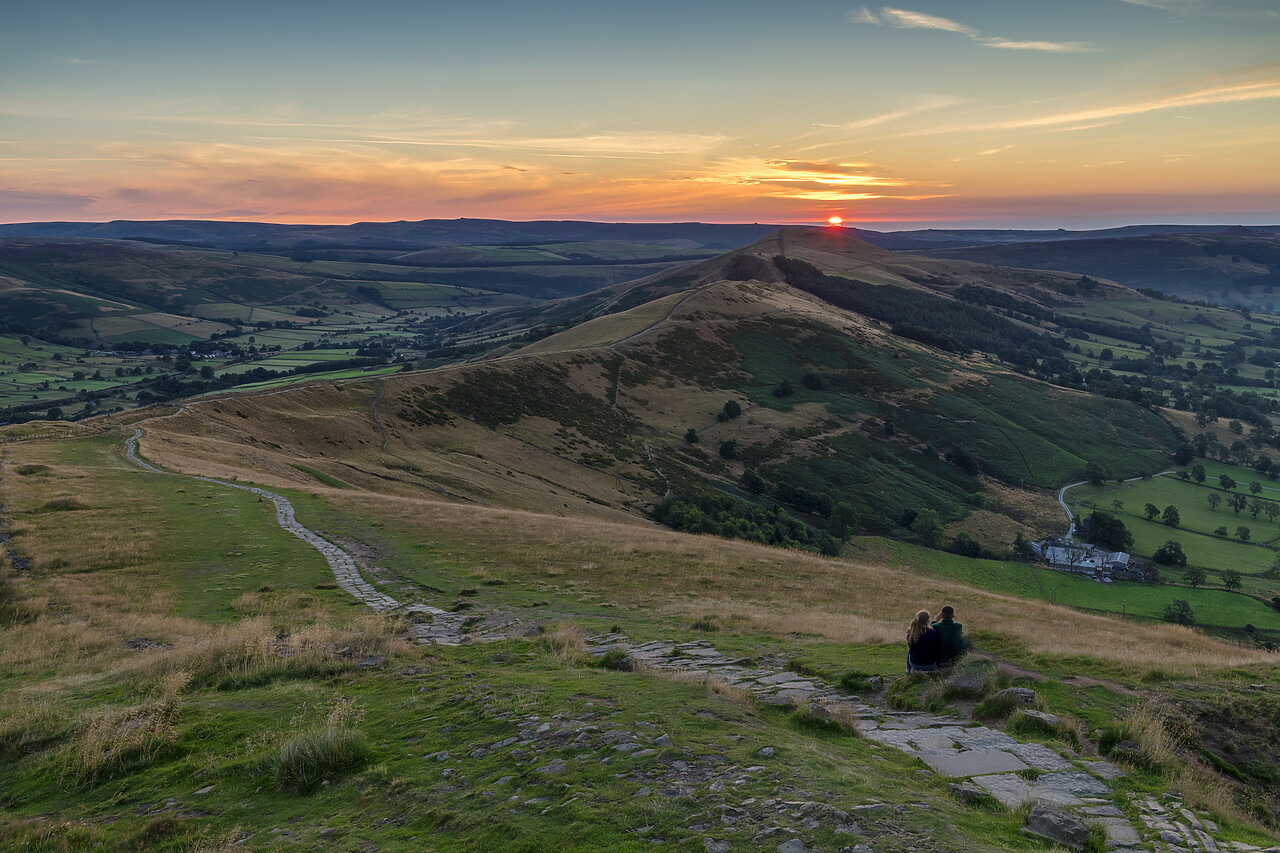 #220399-1 - Couple Watching Sunrise from Mam Tor, Peak District National  Park, Derbyshire, England