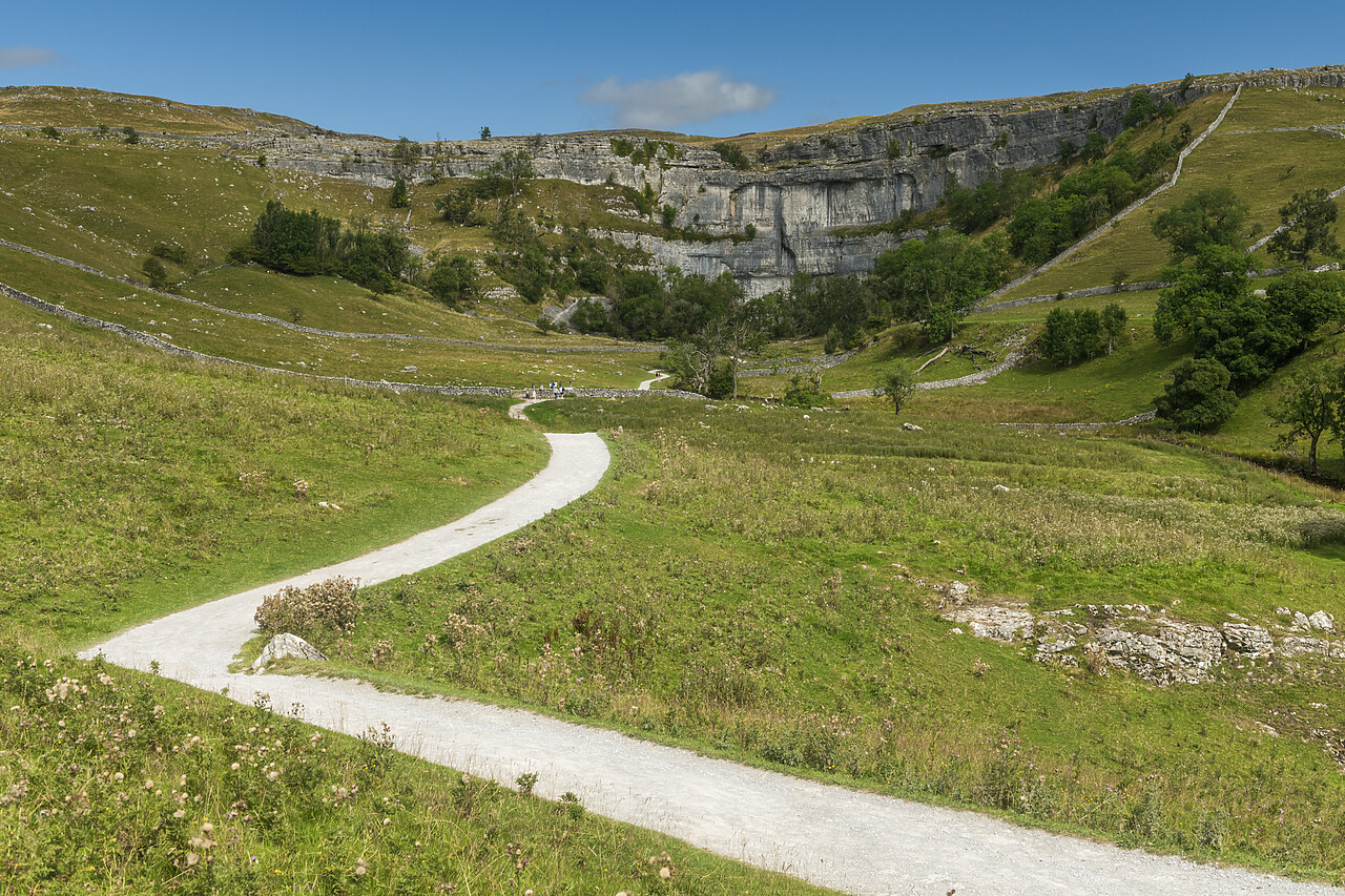 #220464-1 - Footpath leading to Malham Cove, Yorkshire Dales National Park, England