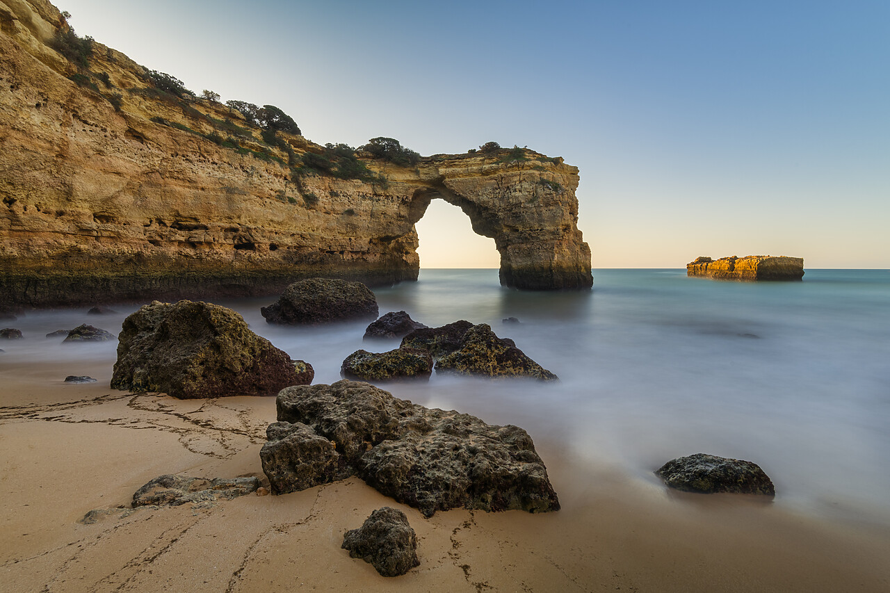 #220789-1 - Natural Arch, Praia Da Albandeira, Lagoa, Algarve, Portugal