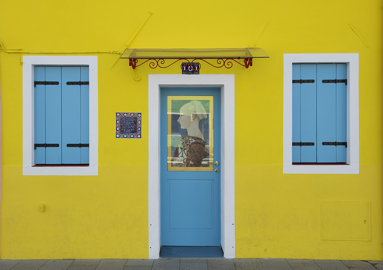 #220823-1 - Colourful House, Burano, Venice, Italy,