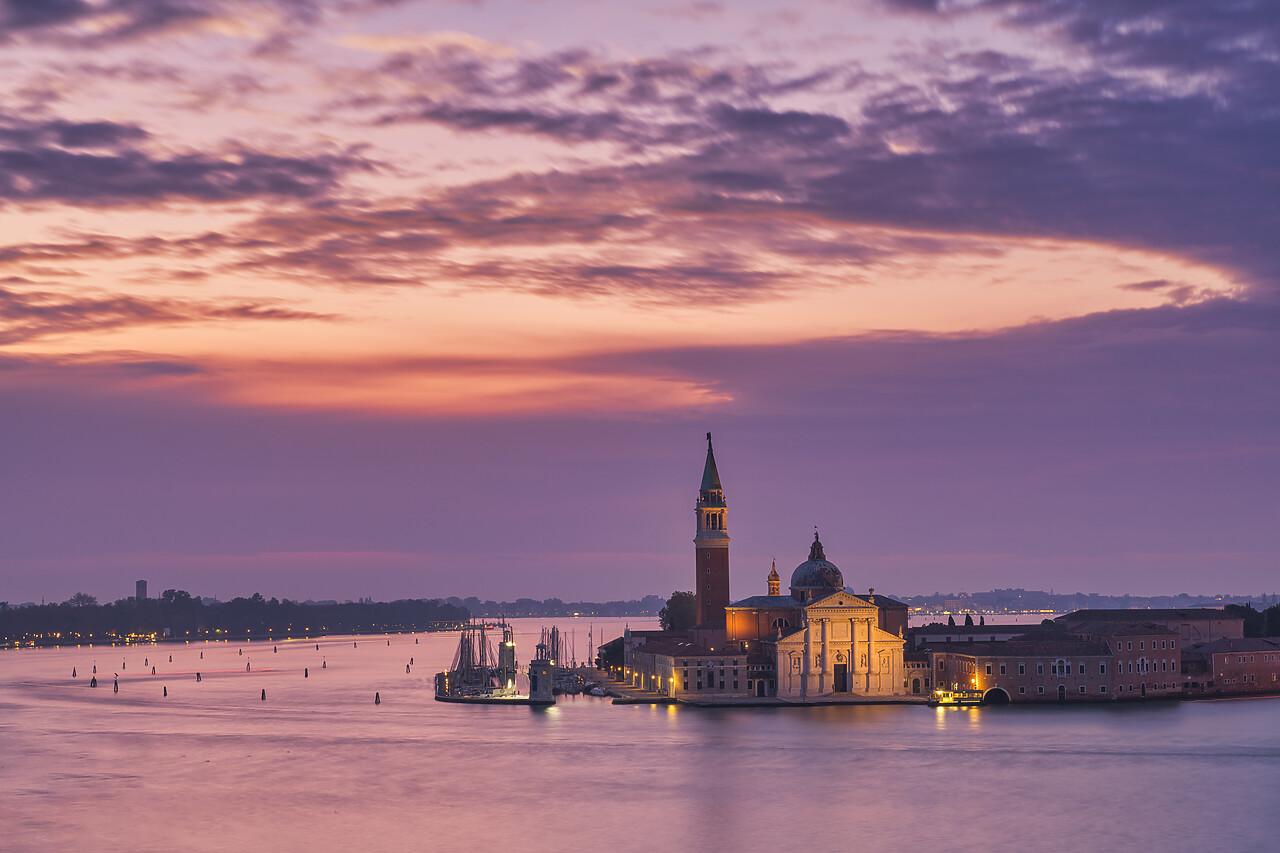 #220826-1 - San Giorgio Maggiore at Sunrise, Venice, Italy