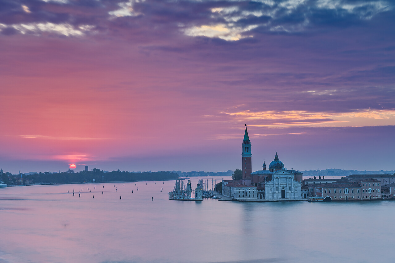 #220827-1 - San Giorgio Maggiore at Sunrise, Venice, Italy