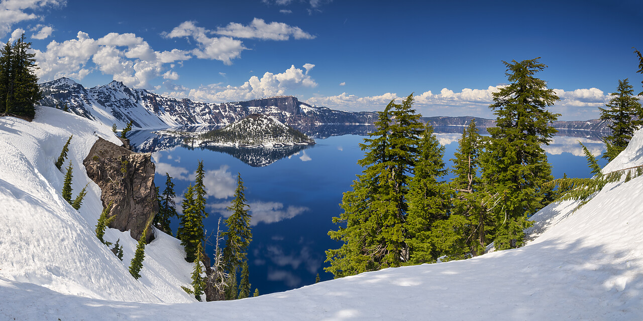 #230139-1 - Snow at Crater Lake National Park, Oregon, USA