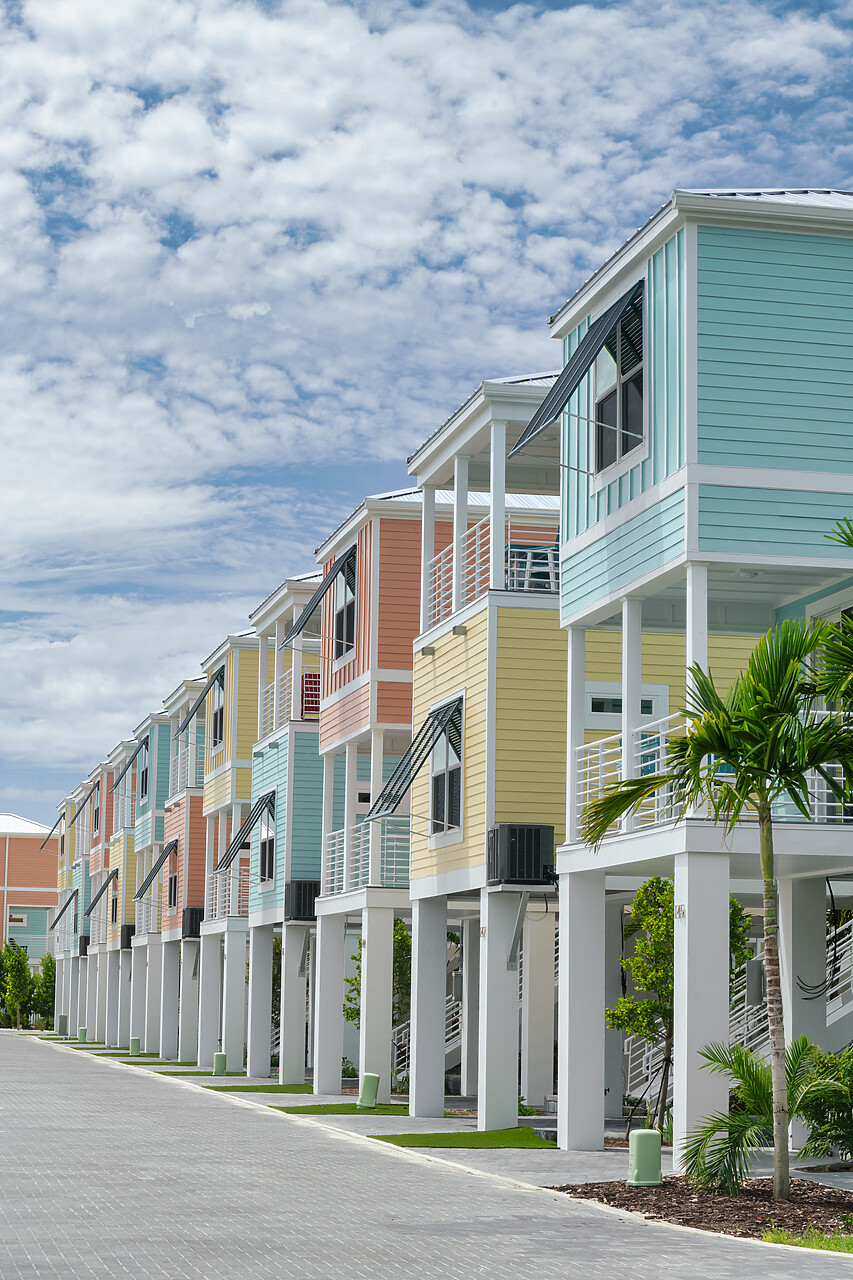 #240245-1 - Colourful Buildings, Plantation Key, Florida, USA