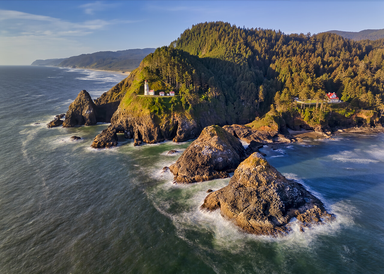 #240284-1 - Haceta Head Lighthouse & Coastline, Oregon, USA