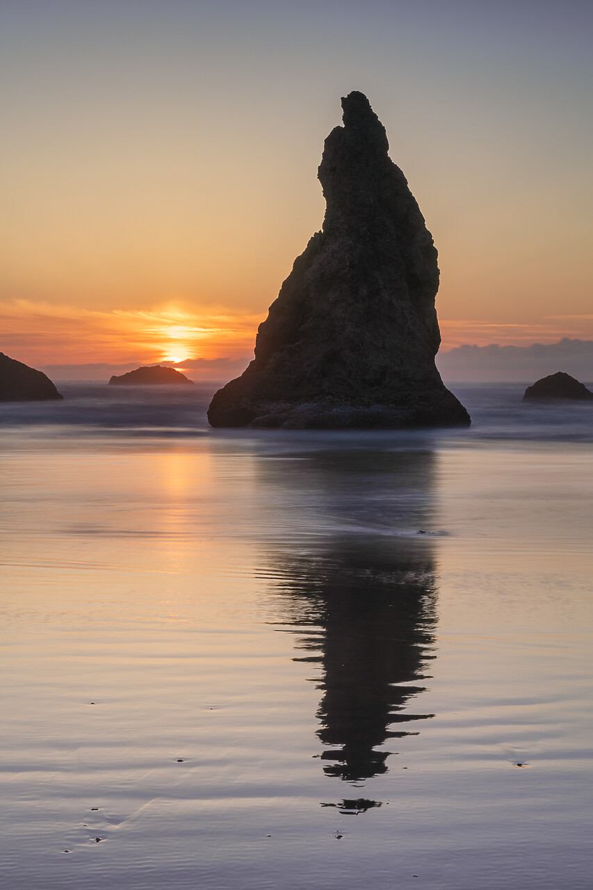 #240316-2 - Sea Stacks at Sunset, Bandon Beach, Oregon, USA