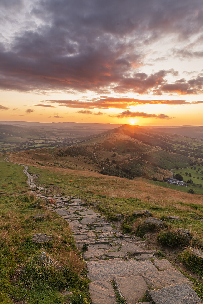 #240333-1 - Mam Tor at Sunrise, Peak District National Park, Derbyshire, England