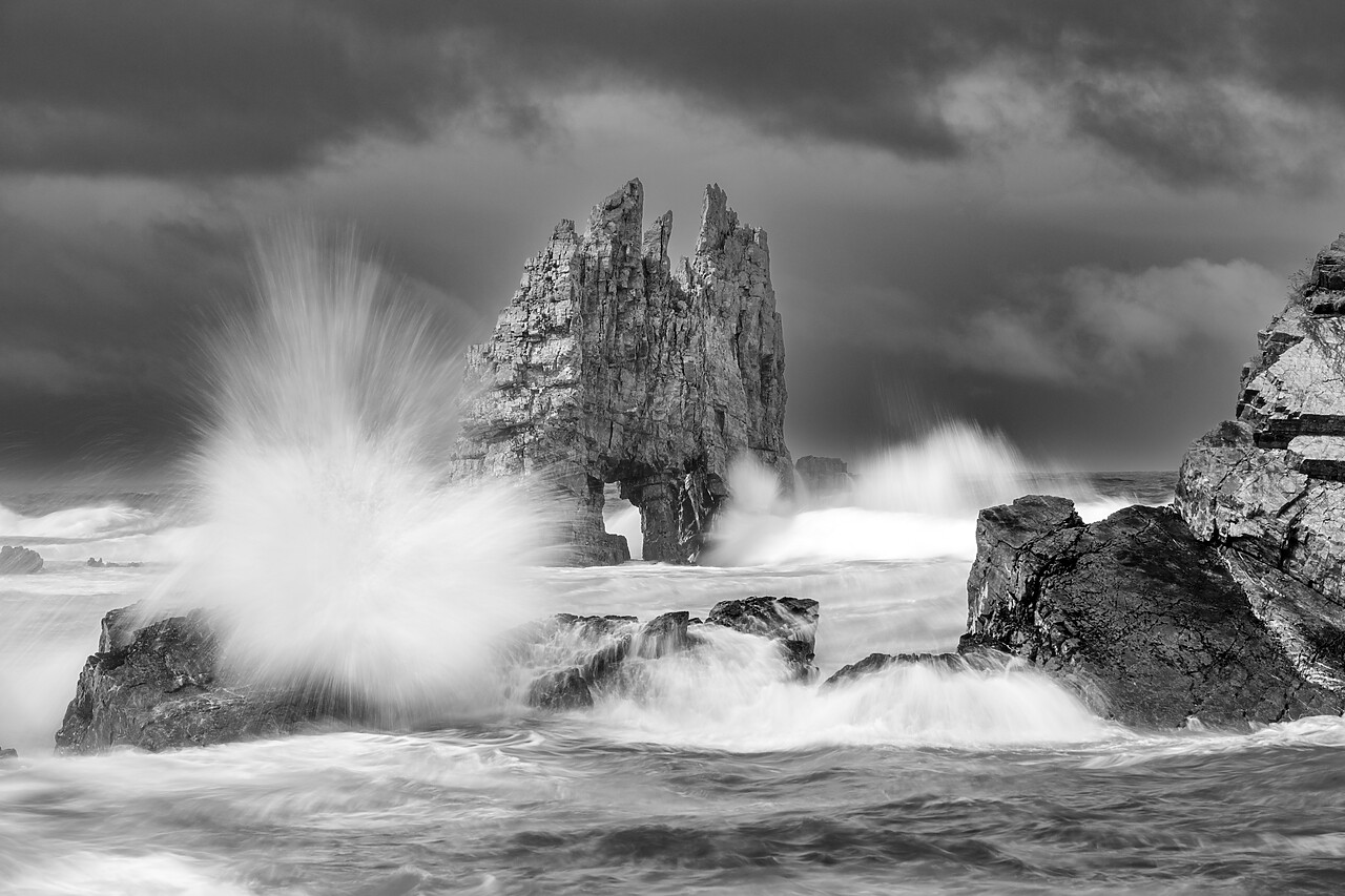 #240497-1 - Arched Sea Stack at Playa de Portizuelo, Luarca, Asturias, Spain