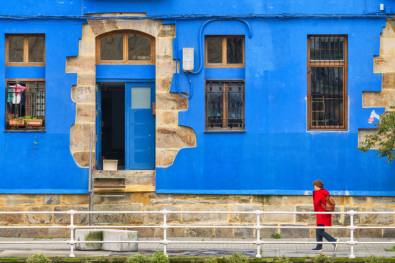 #240501-1 - Colourful Building, Bilbao, Basque Country, Spain