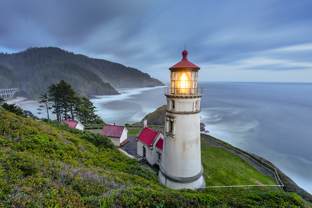 #270275-1 - Haceta Head Lighthouse at Dusk, Oregon, USA