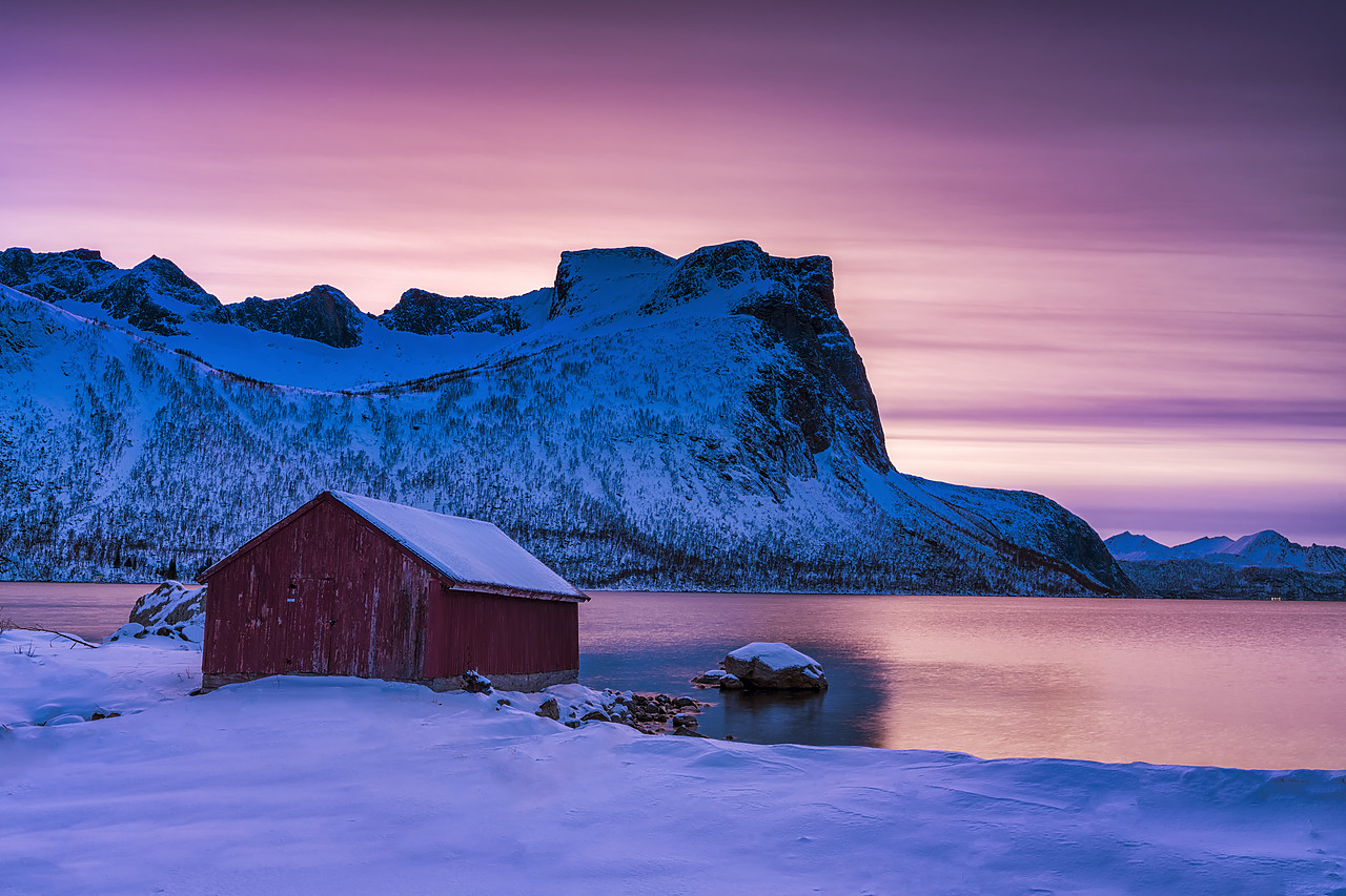 #400091-1 - Red Boat Hut & Mountain at Sunset, Bergsbotn, Senja, Norway