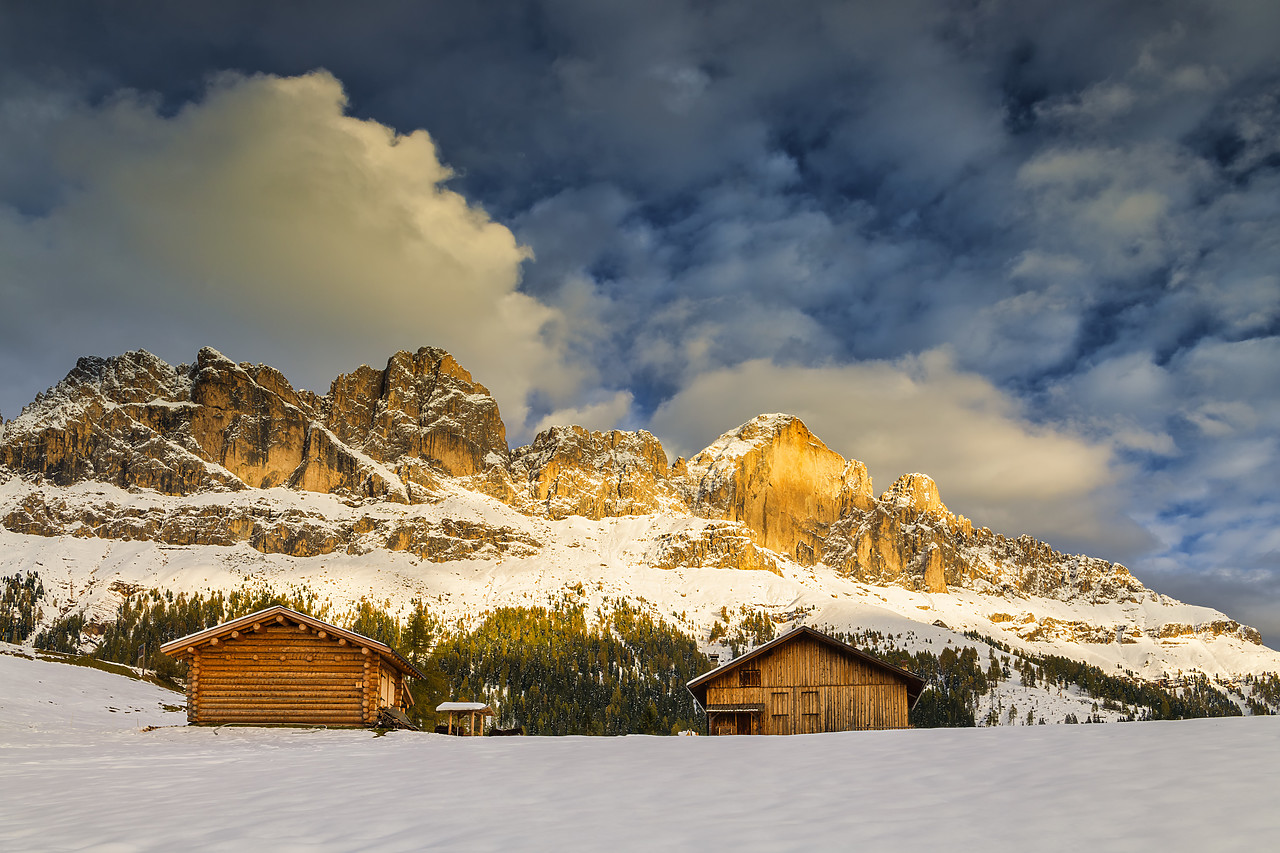 #400332-1 - Barns Below Cantinaccio (Rosengarten) in Winter, Trentino, Dolomites, Italy