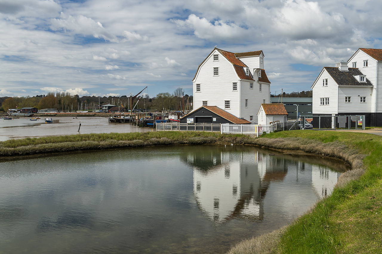 #410057-1 - Tide Mill, Woodbridge, Suffolk, England