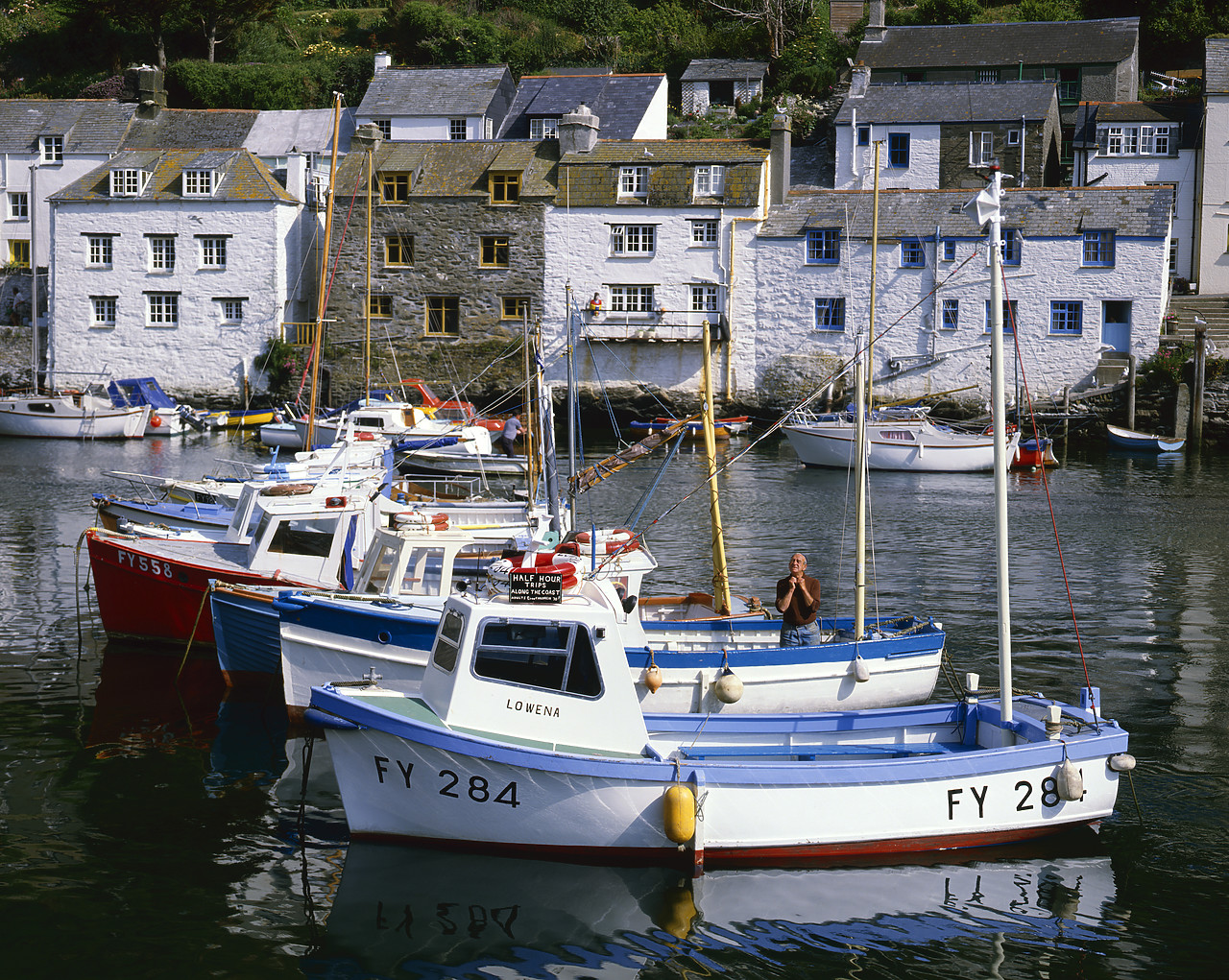 #85369 - Polperro Harbour, Cornwall, England
