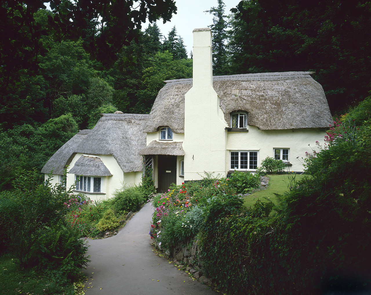 #86733 - Postman's Cottage, Selworthy, Somerset, England
