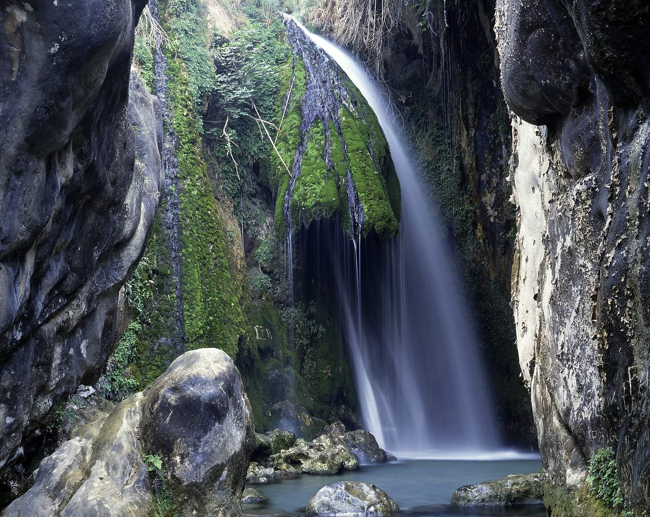 #892438-1 - Cascada de El Algar, Costa Blanca, Spain