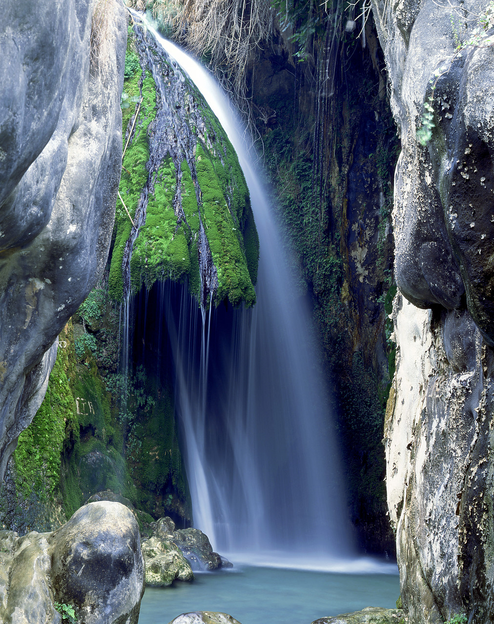 #892438-2 - Cascada de El Algar, Callosa d'en Sarri‡, Costa Blanca, Spain