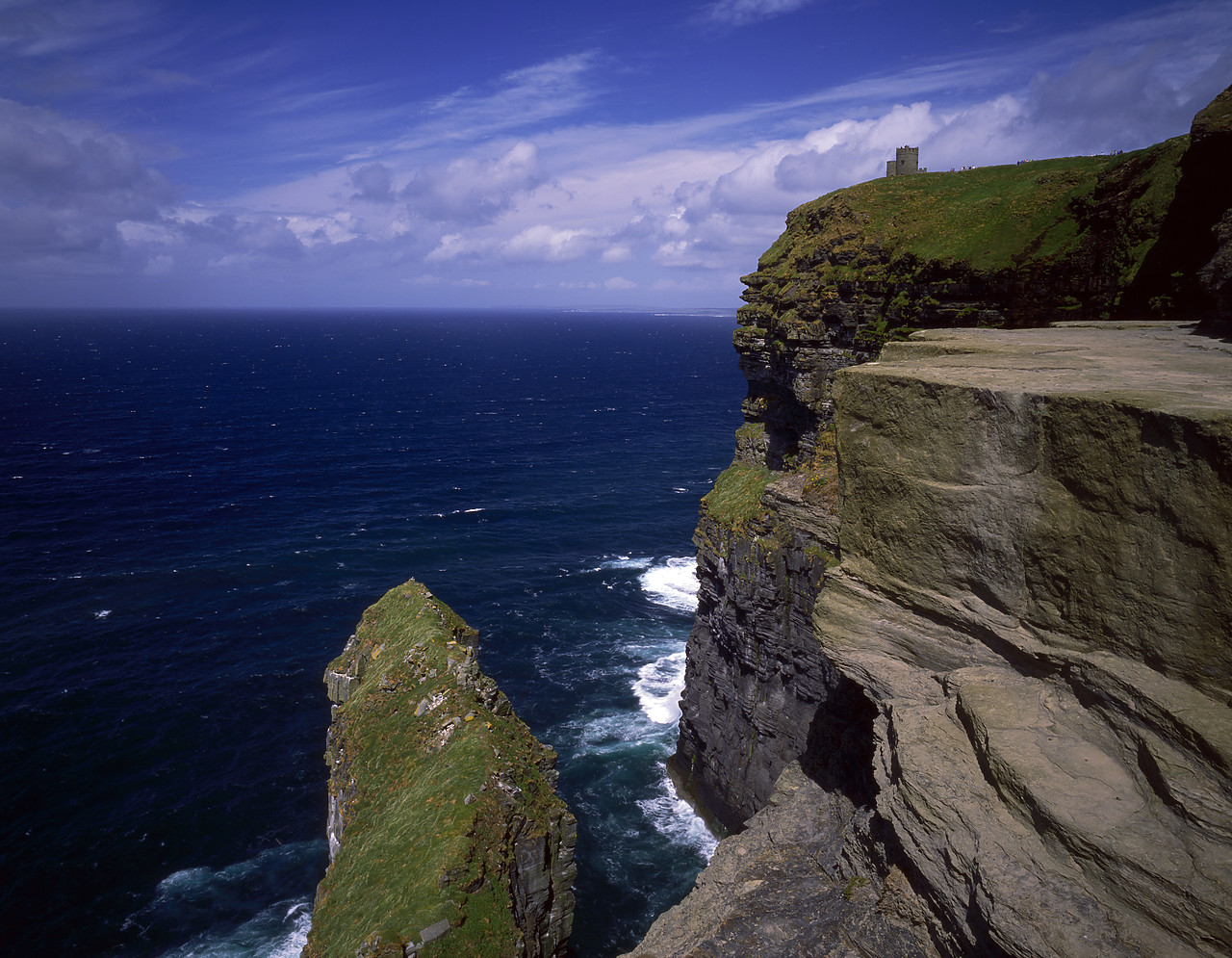 #902921-1 - Cliffs of Moher, Co. Clare, Ireland