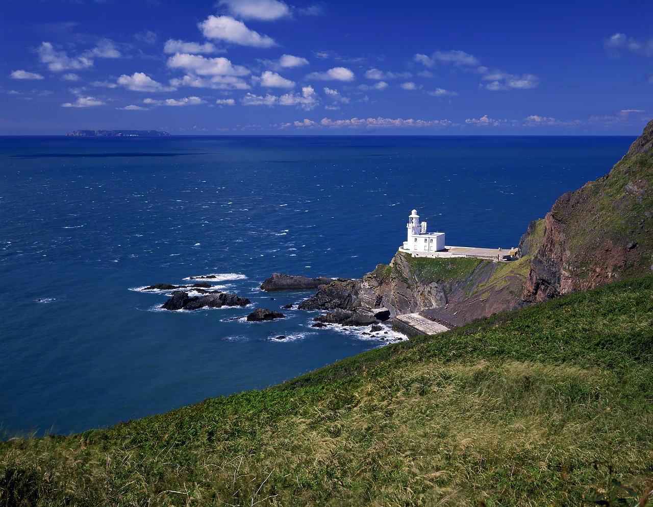 #902996-4 - Hartland Point Lighthouse, Devon, England