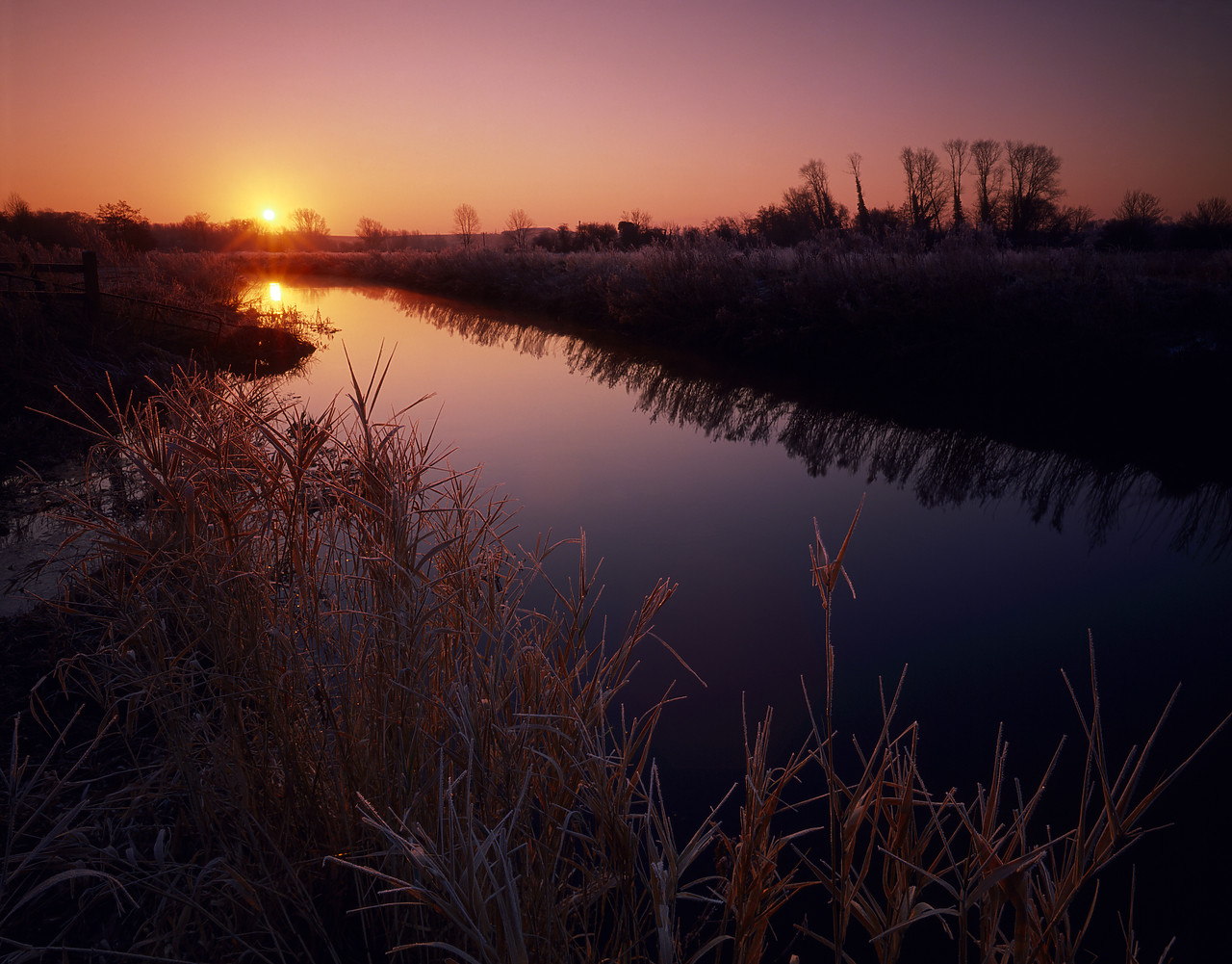 #913222-2 - Sunrise on Frosty River Yare, Norwich, Norfolk, England