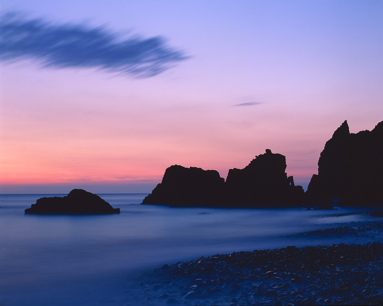 #913465-1 - Twilight at Sandy Mouth Bay, Cornwall, England