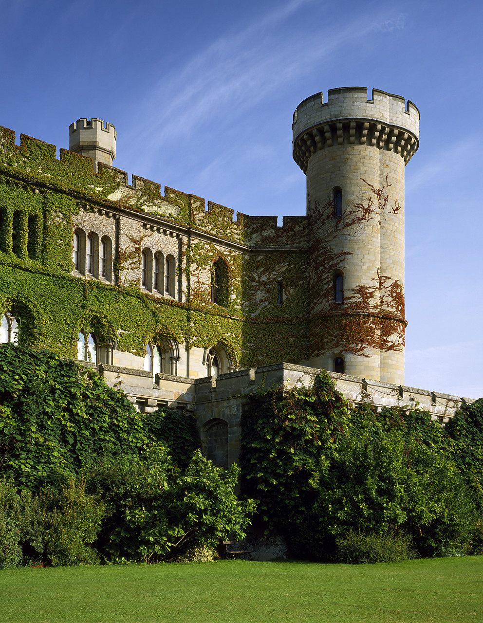 #924056-2 - Eastnor Castle, Hereford & Worcester, England