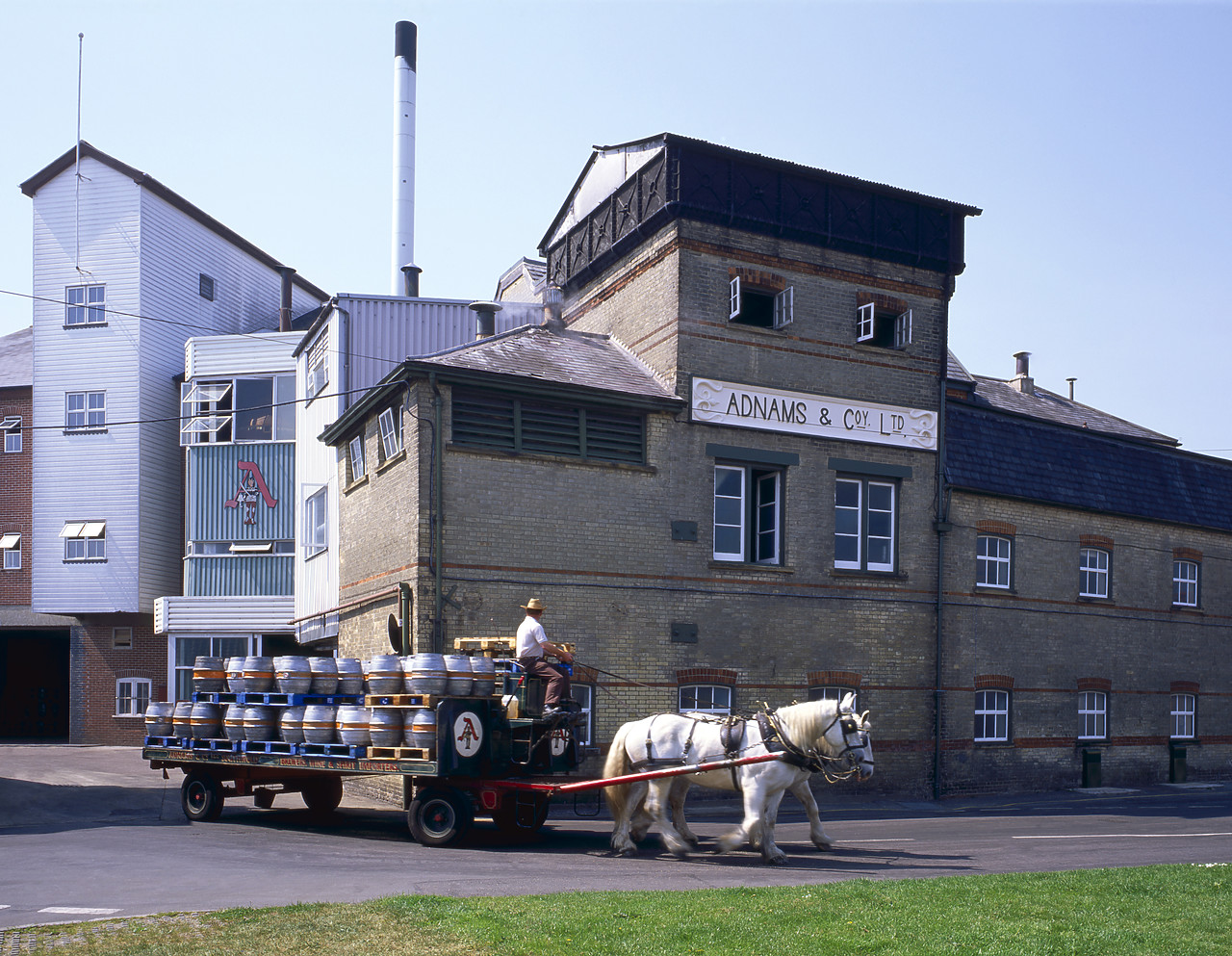 #955447-1 - Adnam's Dray & Horses, Southwold, Suffolk, England