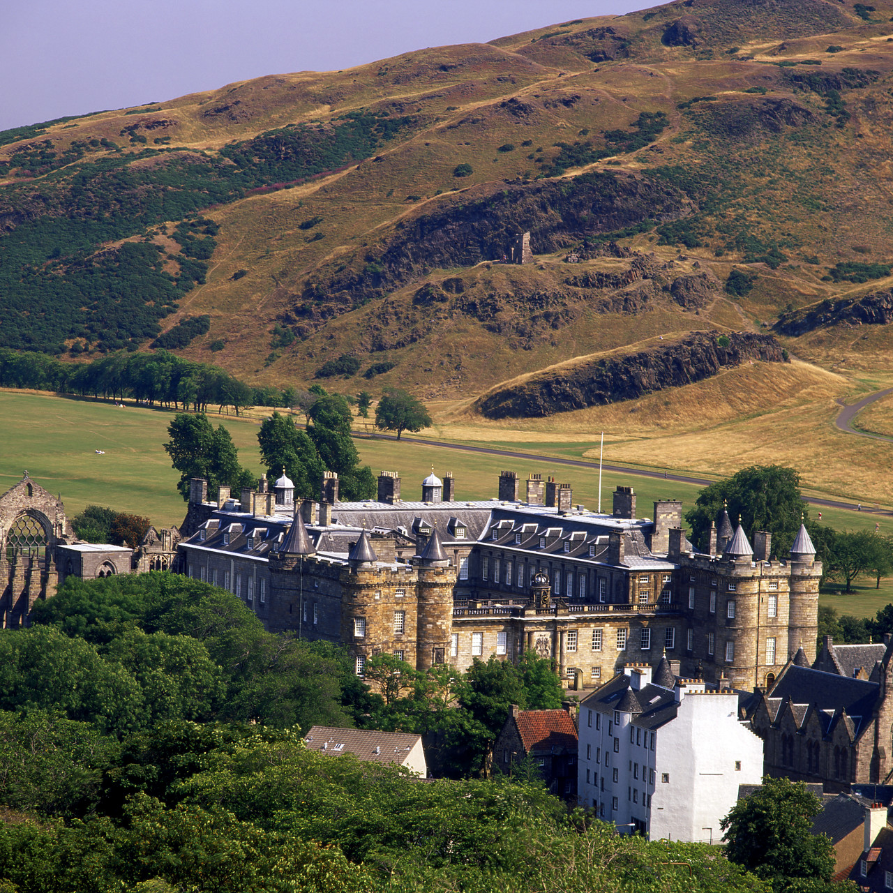 #955659-1 - Palace of Holyroodhouse, Edinburgh, Lothian Region, Scotland